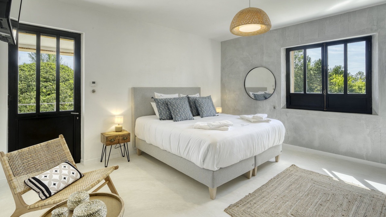 Photo of Bedroom in Chateauneuf-de-Gadagne