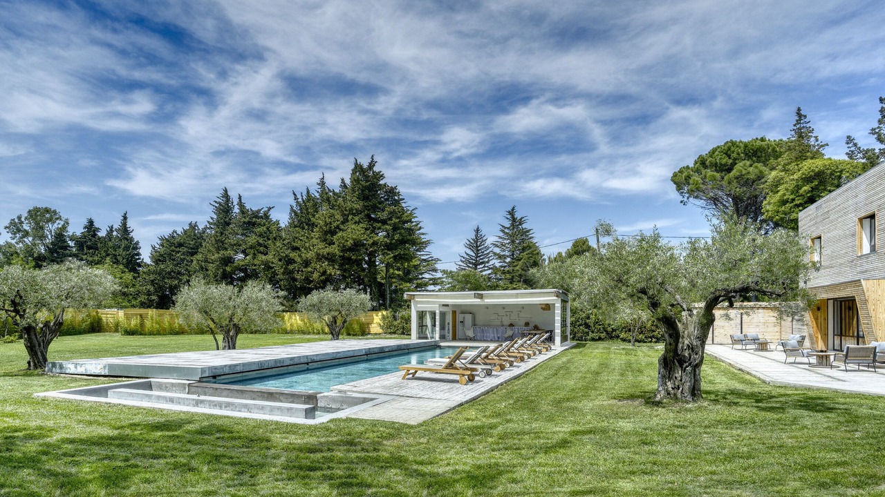 Photo of Outdoor in Chateauneuf-de-Gadagne