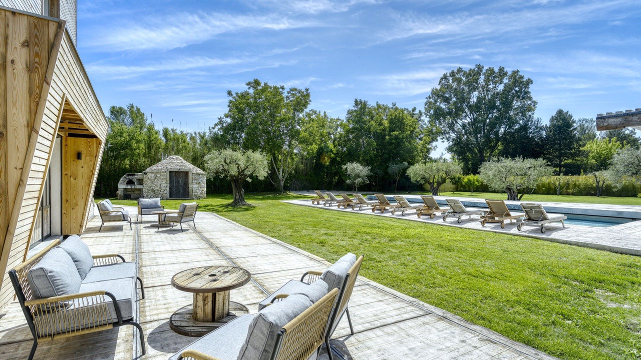 Photo of Patio Balcony in Chateauneuf-de-Gadagne