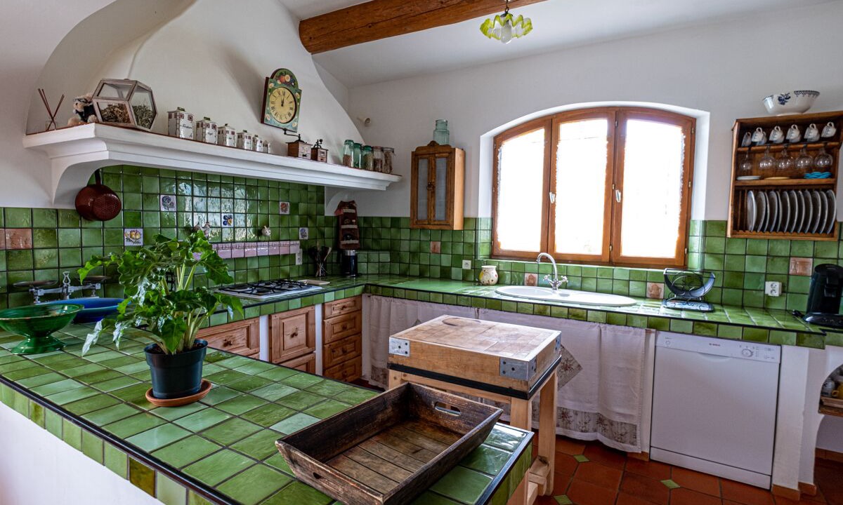 Photo of Kitchen in Fox-Amphoux