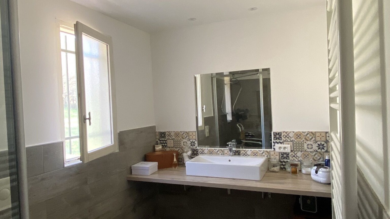 Photo of Bedroom in Entrecasteaux