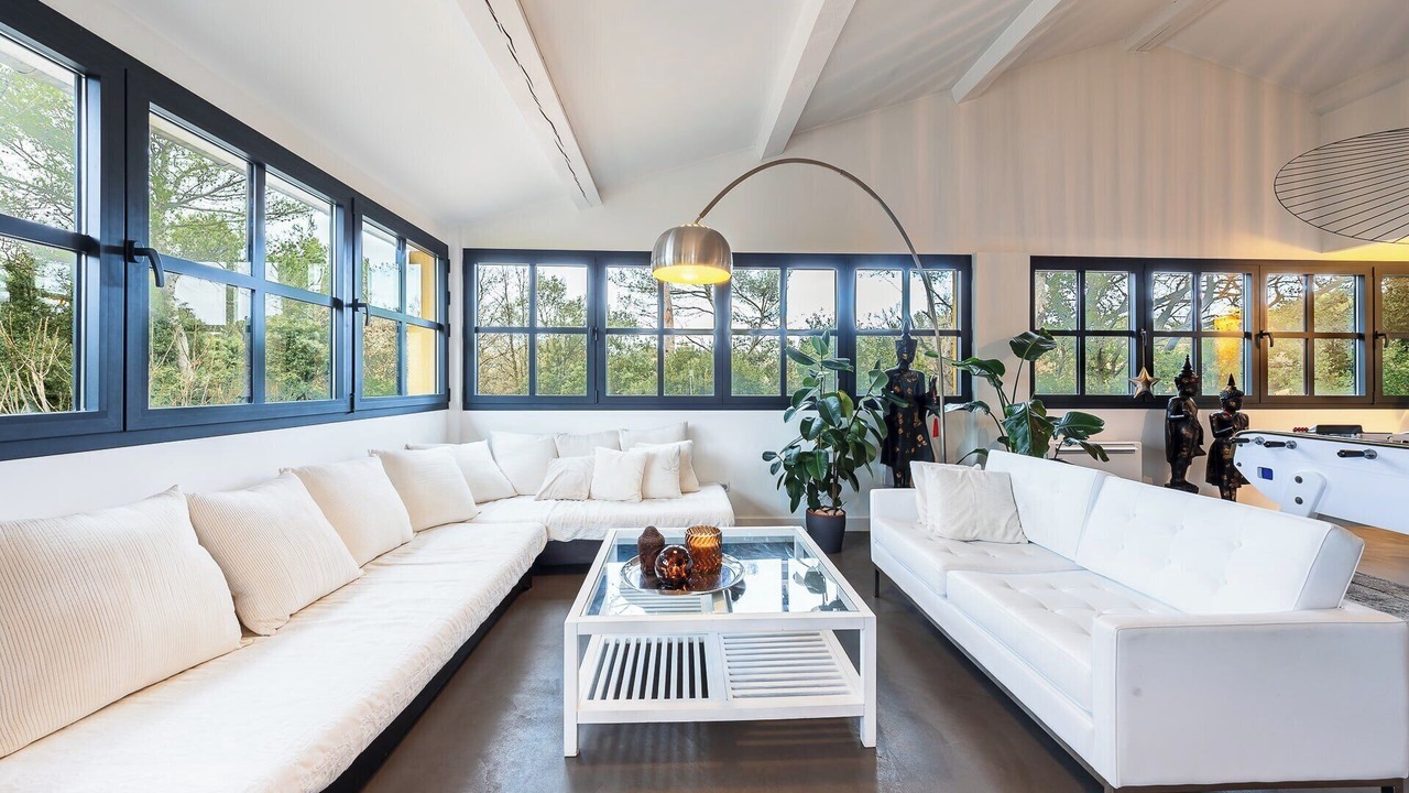 Photo of Livingroom in Belcodene