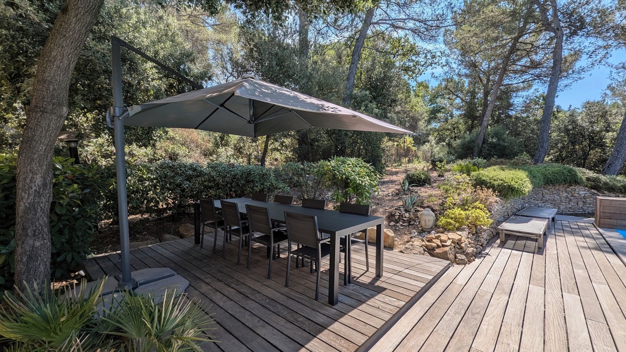 Photo of Outdoor in Belcodene