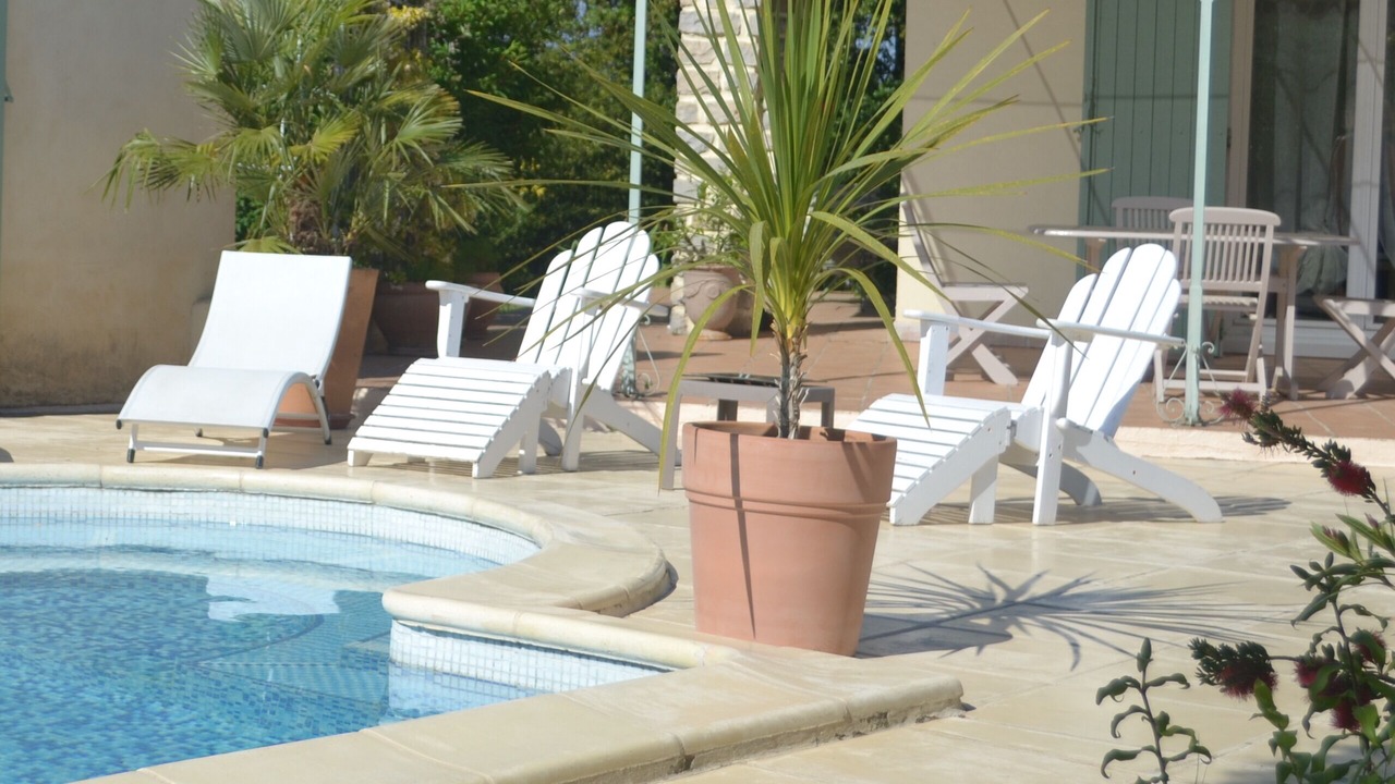 Photo of Outdoor in Comps