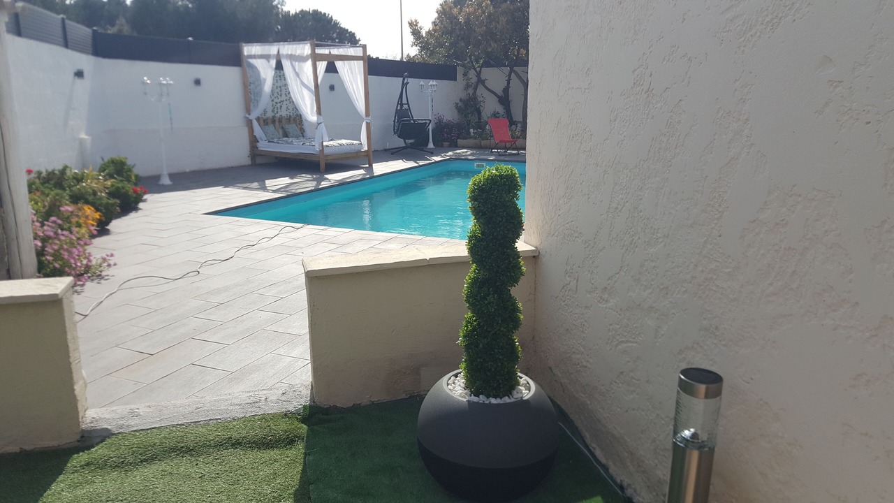 Photo of Outdoor in Istres