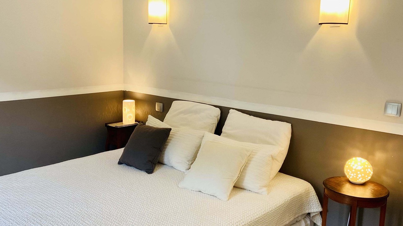 Photo of Bedroom in Venelles