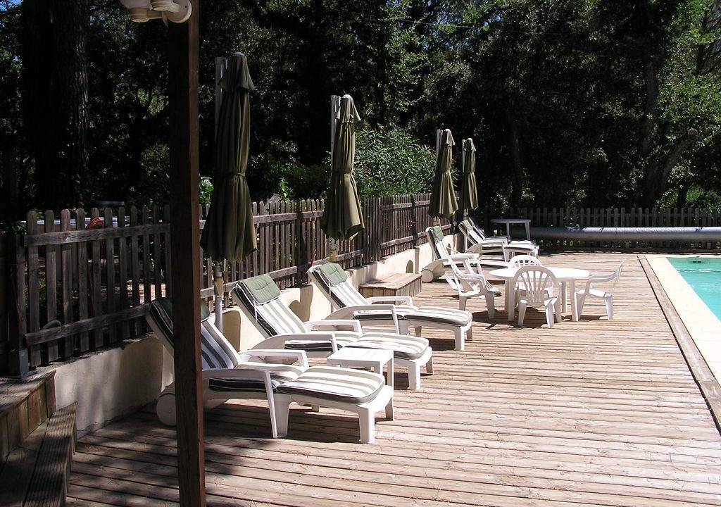 Photo of Patio Balcony in Vers-Pont-du-Gard