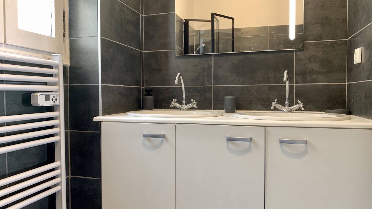 Photo of Bathroom in Old Town