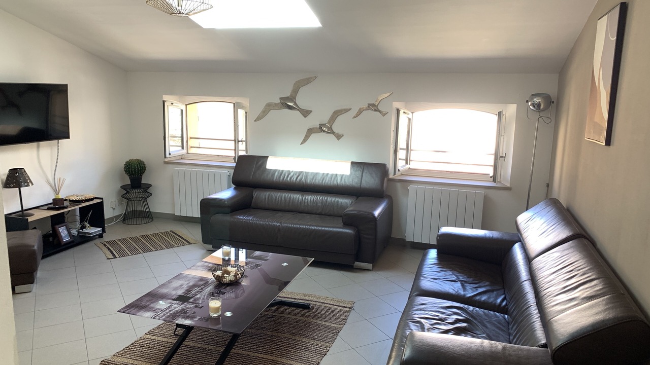 Photo of Livingroom in Old Town