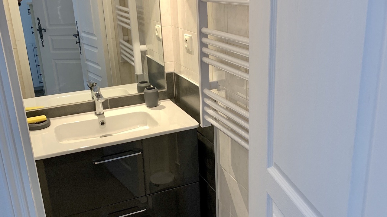 Photo of Bathroom in Old Town