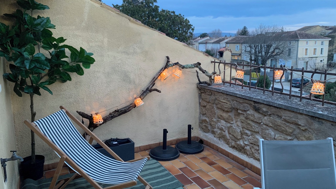 Photo of Patio Balcony in Entraigues-sur-la-Sorgue