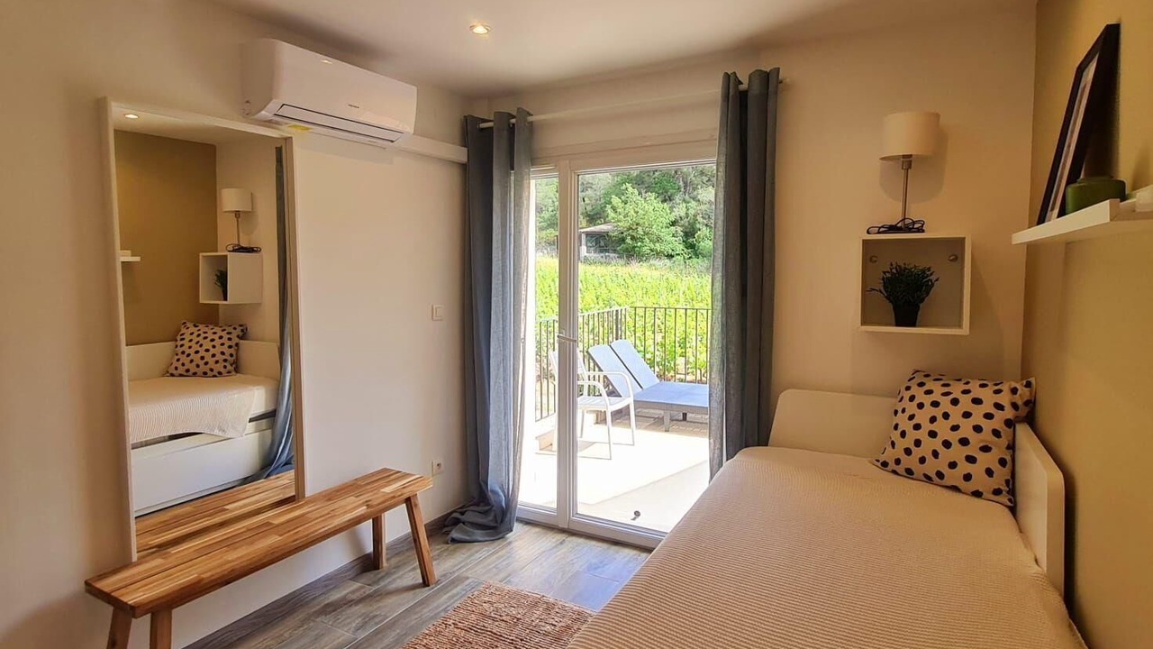 Photo of Bedroom in Le Pradet
