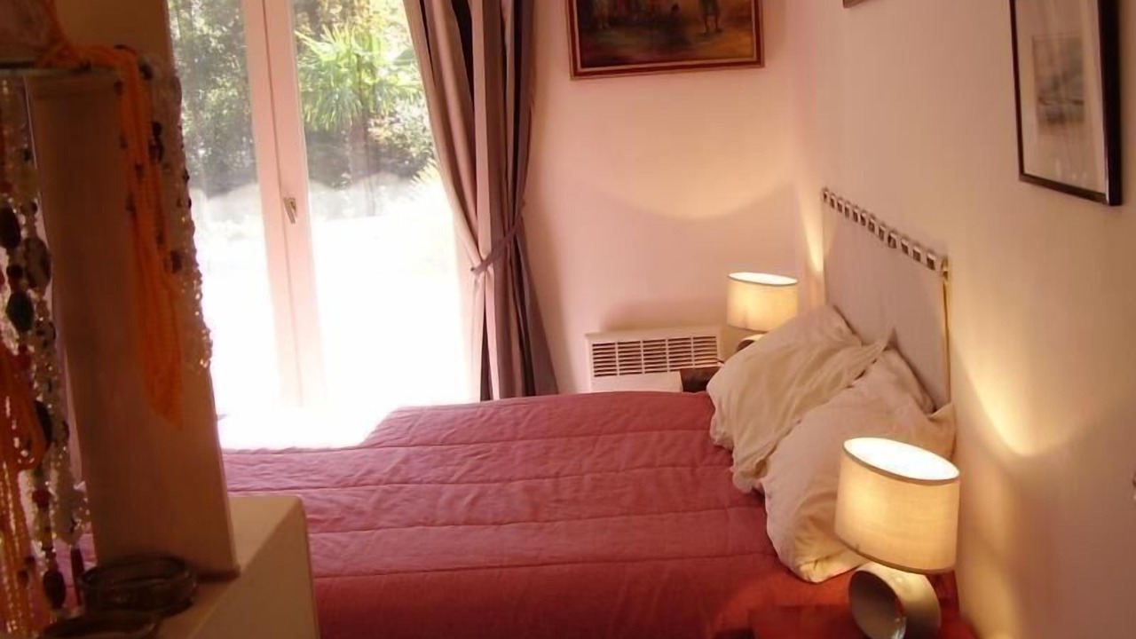 Photo of Bedroom in Gareoult