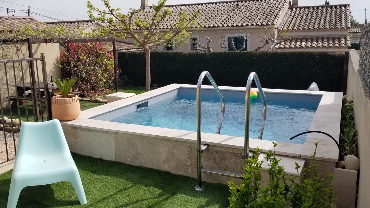 Photo of Outdoor in Caromb