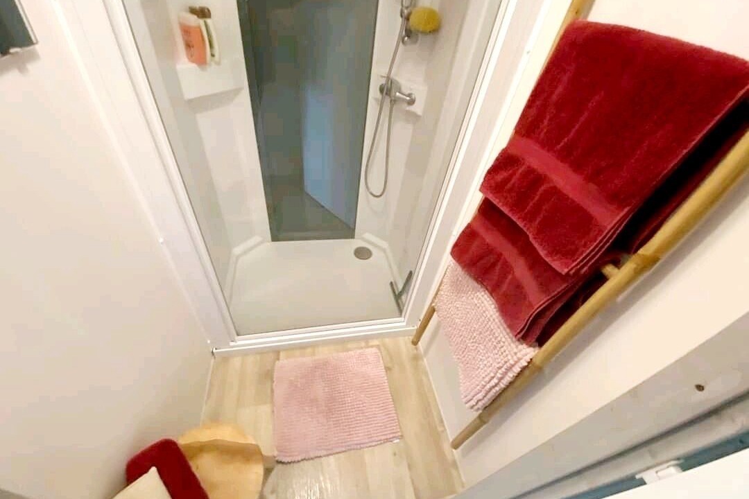 Photo of Bathroom in Villelaure