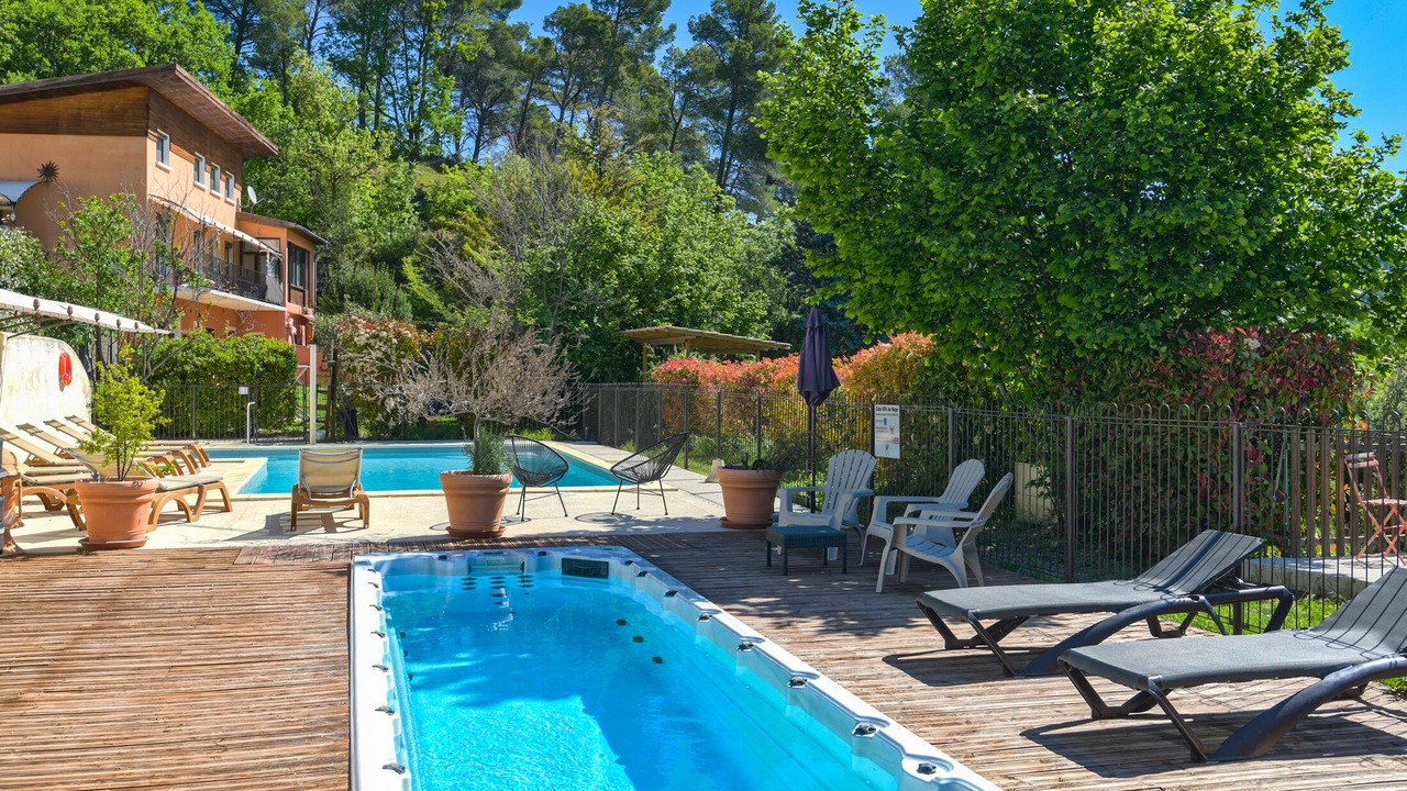 Photo of Outdoor in Villelaure
