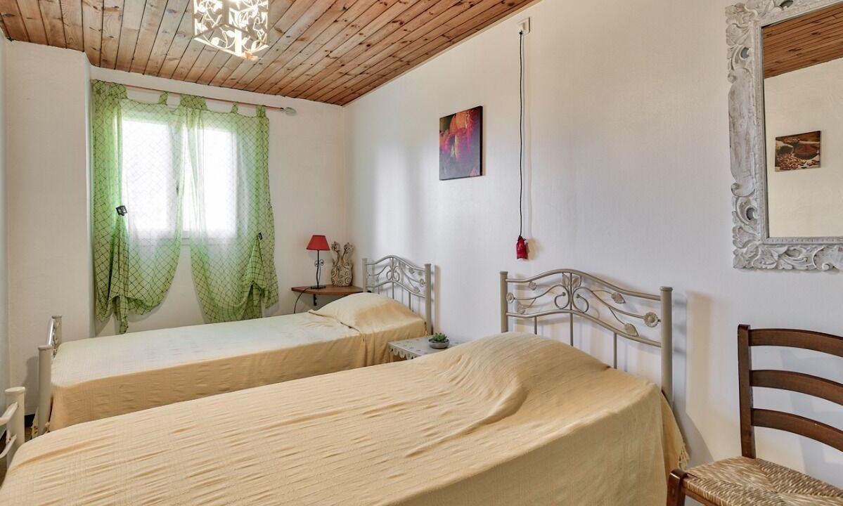 Photo of Bedroom in Villelaure