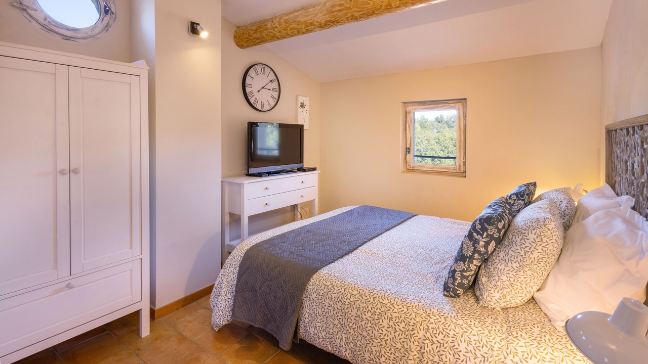 Photo of Bedroom in Apt