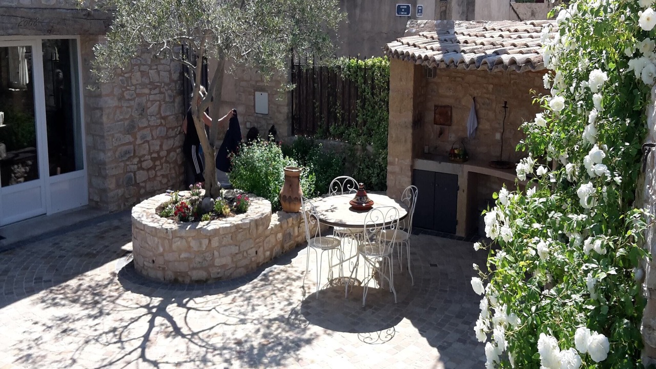Photo of Patio Balcony in Couteron