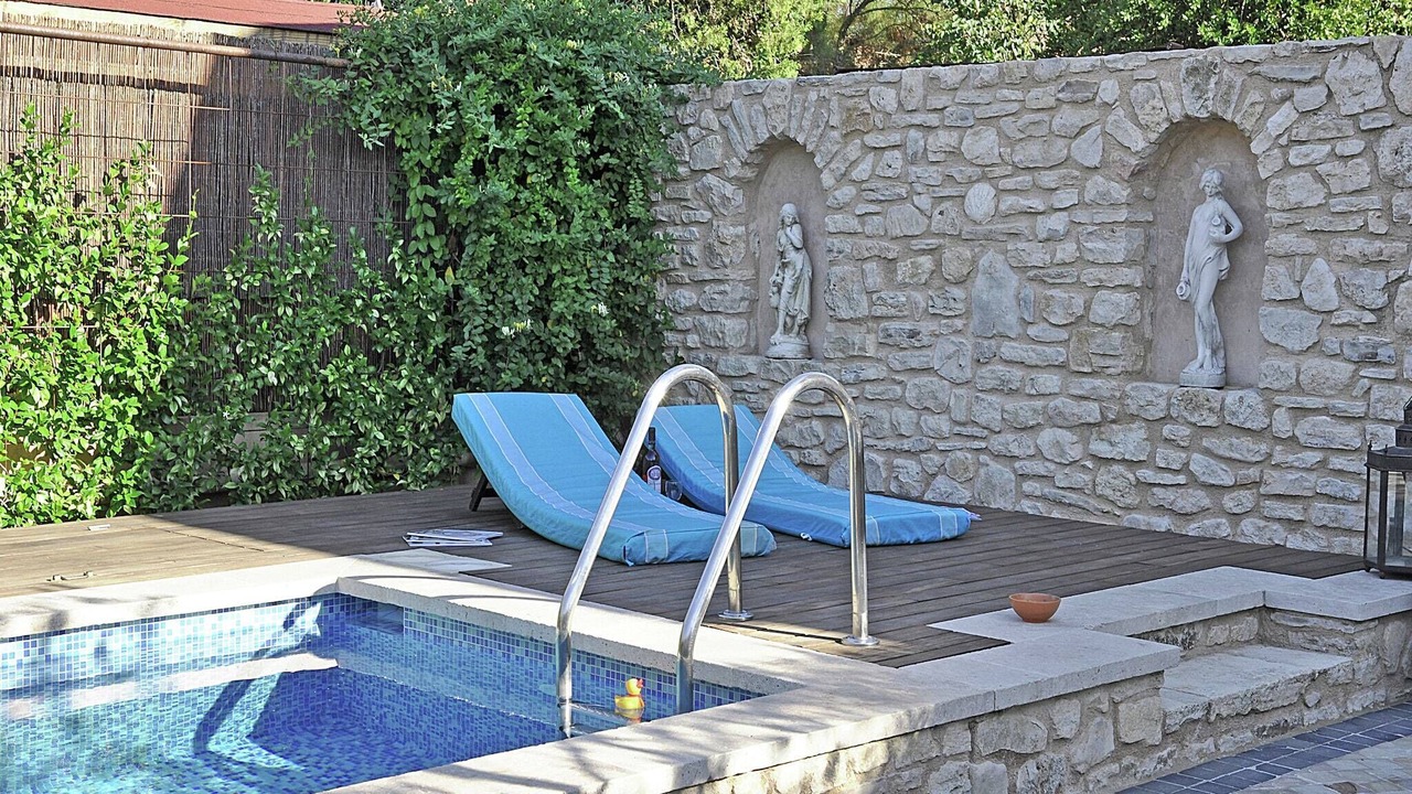 Photo of Outdoor in Couteron