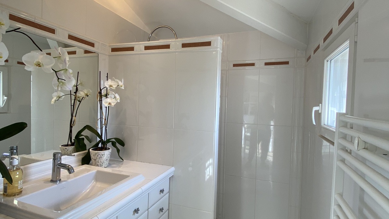 Photo of Bathroom in Gareoult