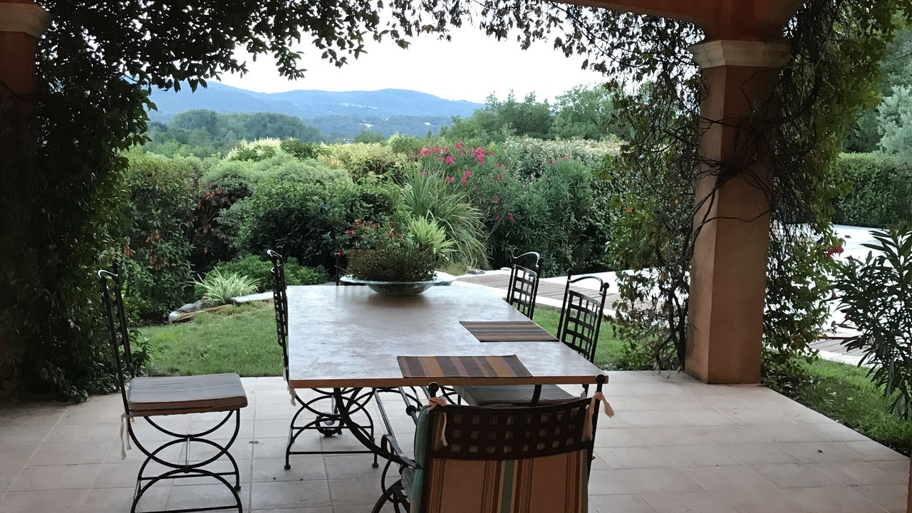 Photo of Outdoor in Gareoult
