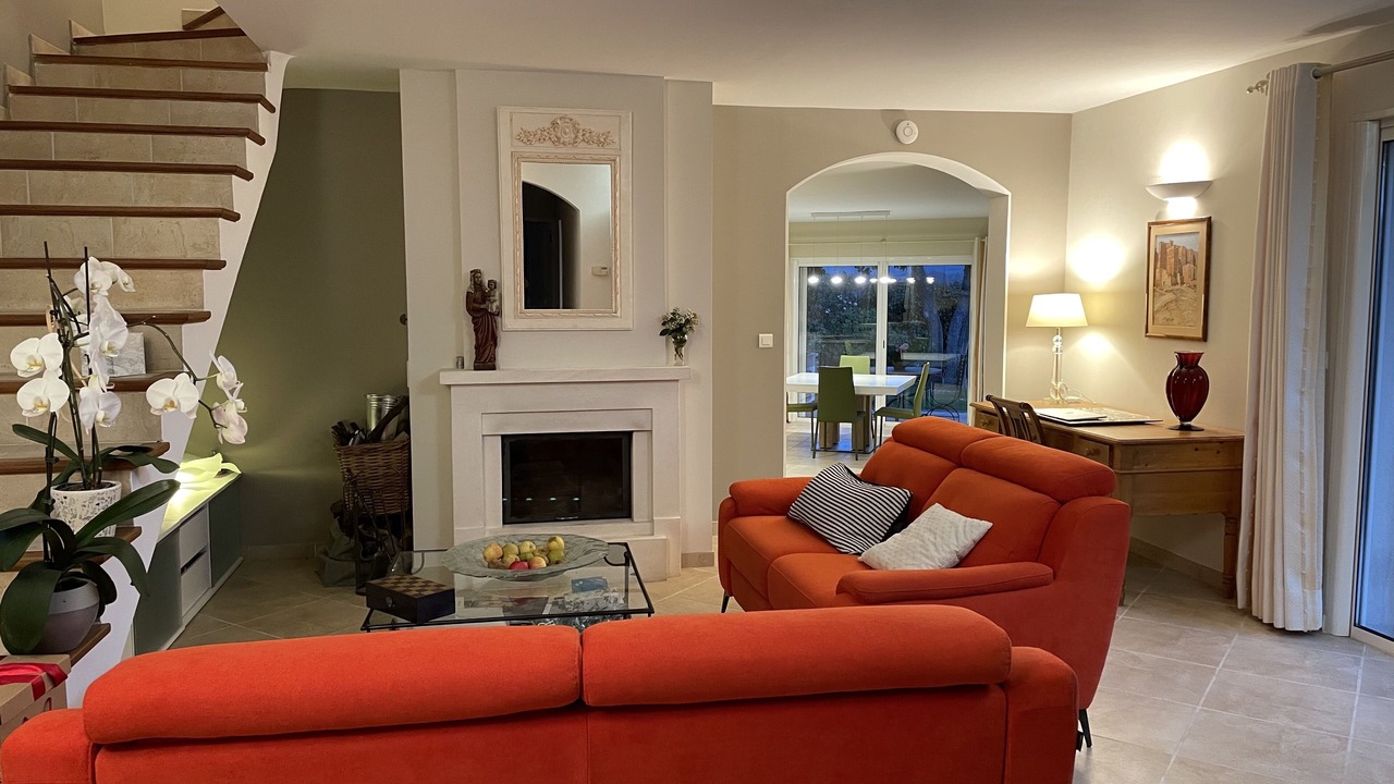 Photo of Livingroom in Gareoult