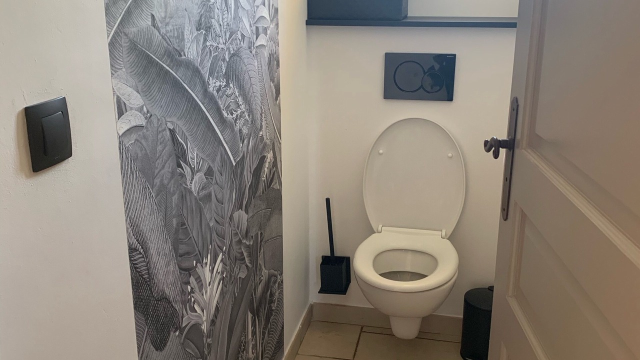Photo of Bathroom in La Tour-d'Aigues