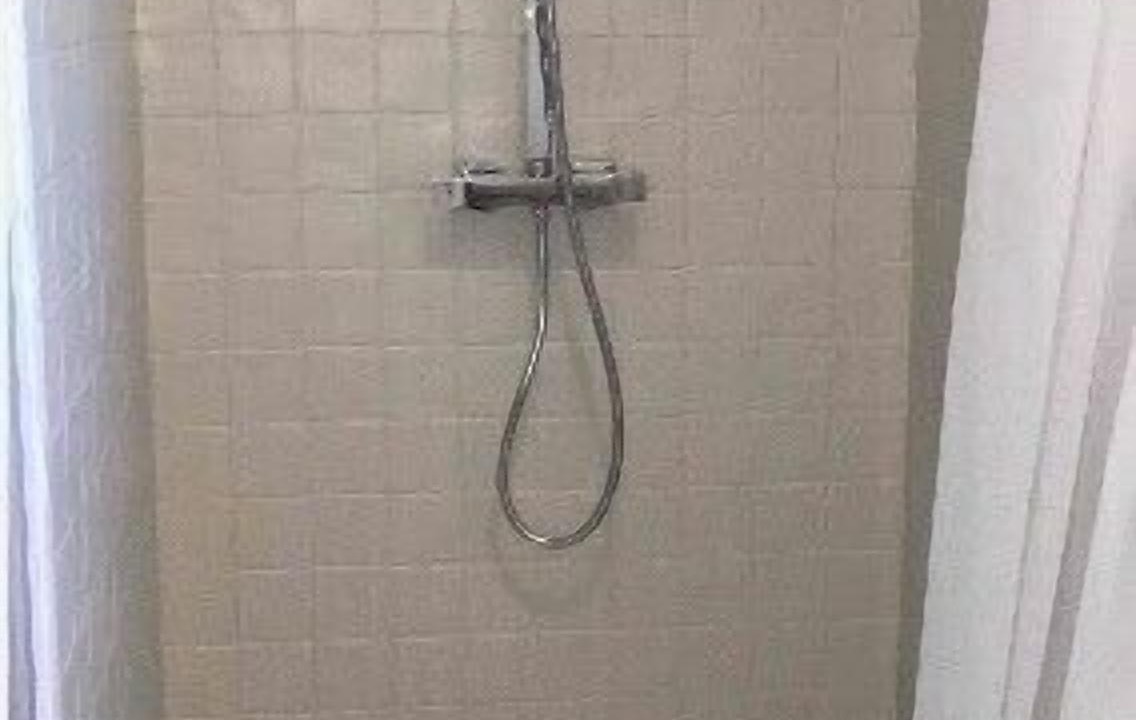 Photo of Bathroom in La Tour-d'Aigues