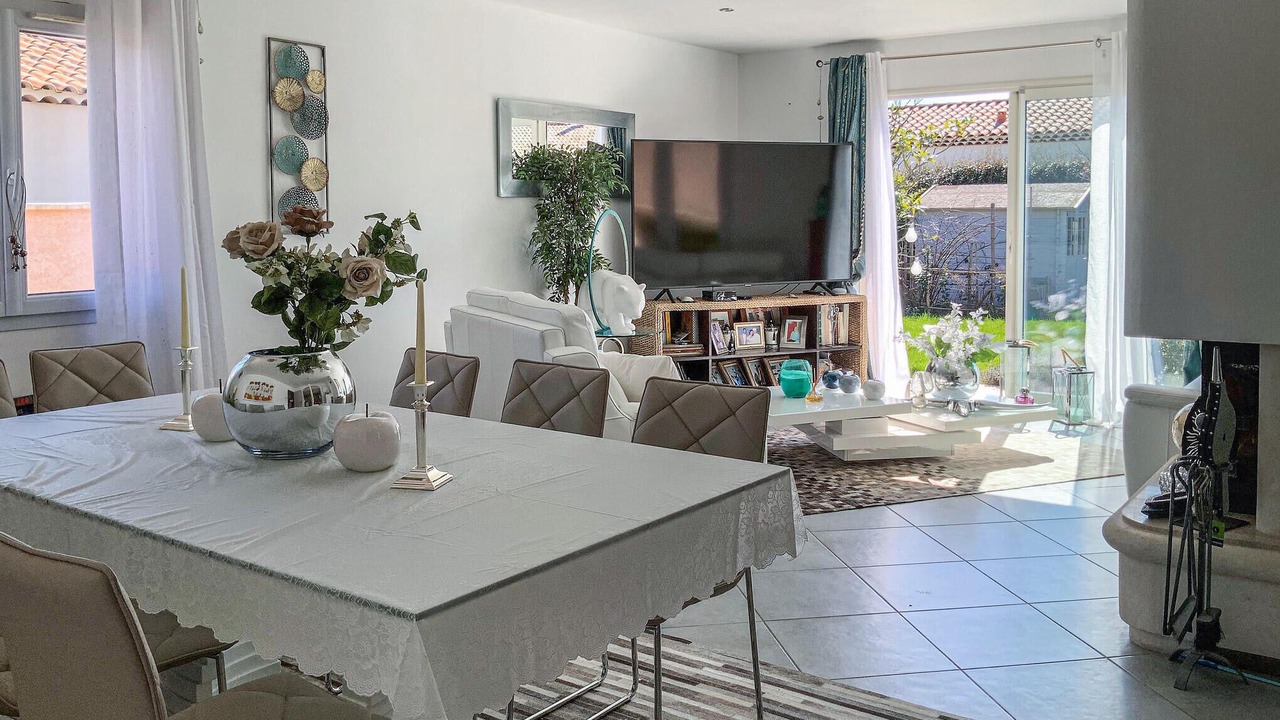 Photo of Bedroom in Mallemort