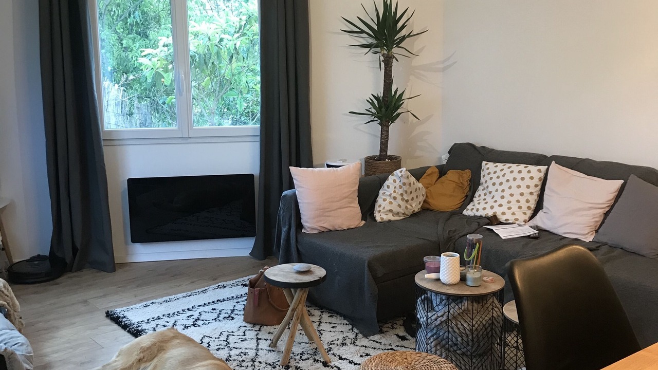 Photo of Livingroom in La Roque-d'Antheron