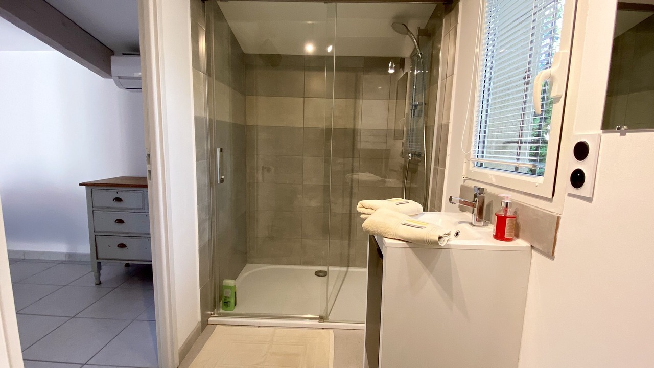 Photo of Bathroom in Seguret