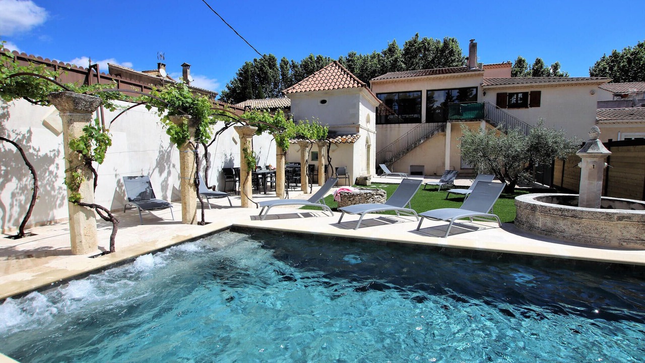 Photo of Outdoor in Rochefort-du-Gard