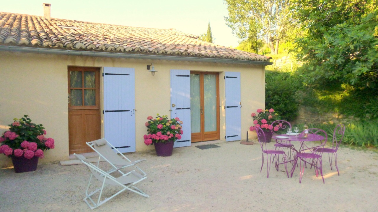 Photo of Outdoor in Suzette