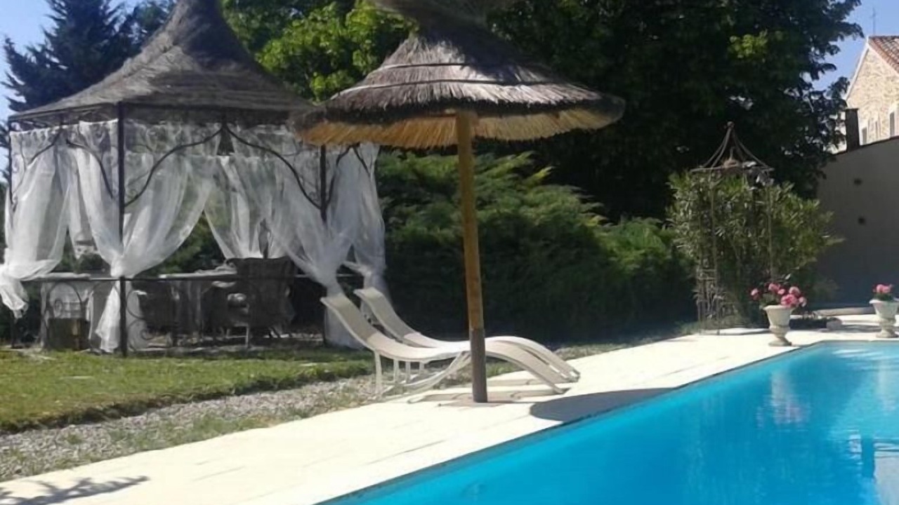 Photo of Outdoor in Cabries