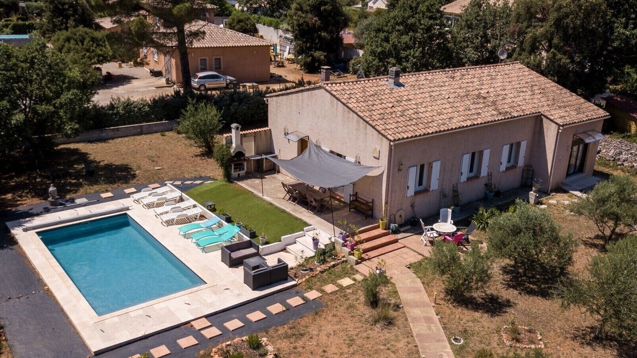 Photo of Outdoor in Gareoult
