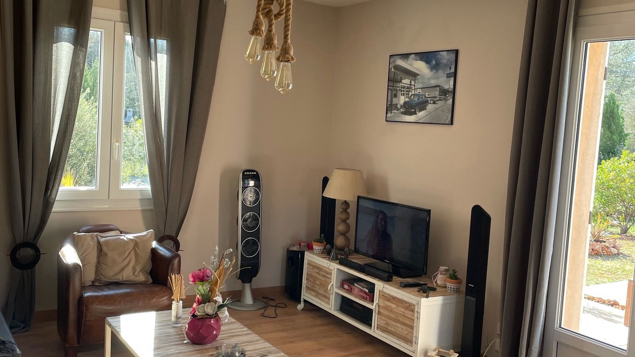 Photo of Livingroom in Gareoult