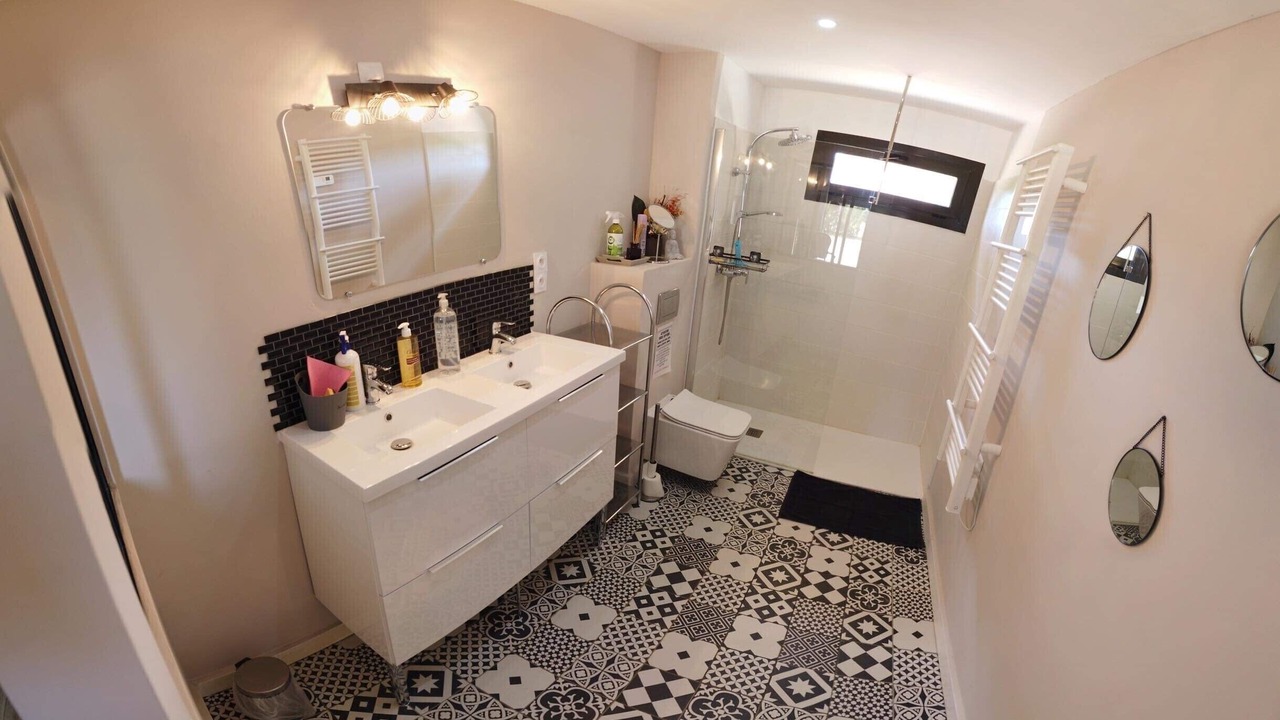 Photo of Bathroom in Gareoult