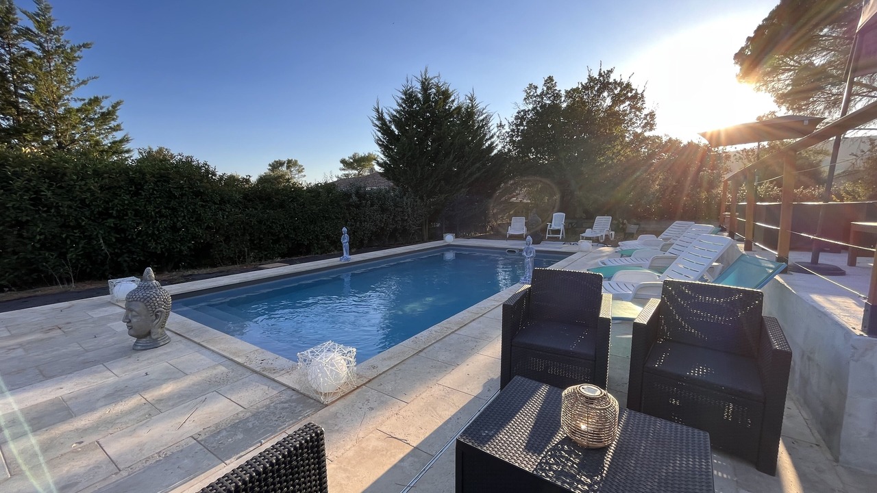 Photo of Outdoor in Gareoult