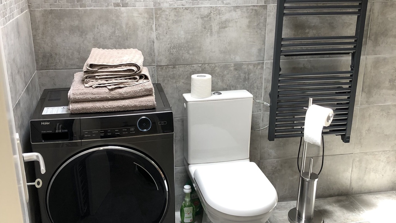 Photo of Bathroom in Rochefort-du-Gard