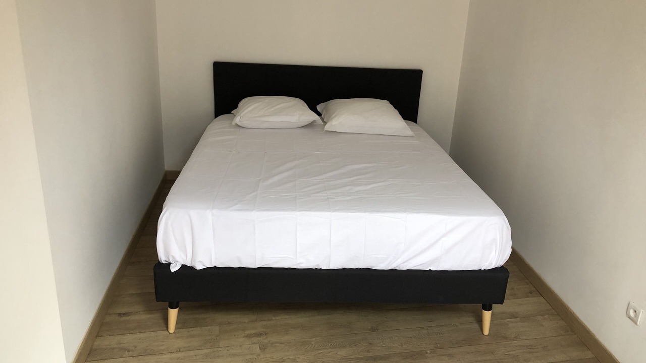 Photo of Bedroom in Rochefort-du-Gard