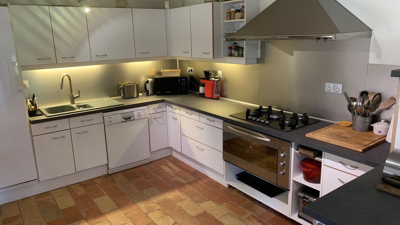 Photo of Kitchen in Plaisians