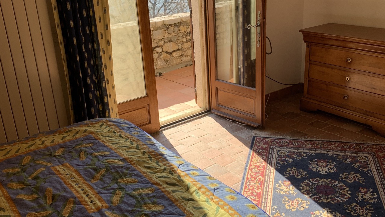 Photo of Bedroom in Plaisians