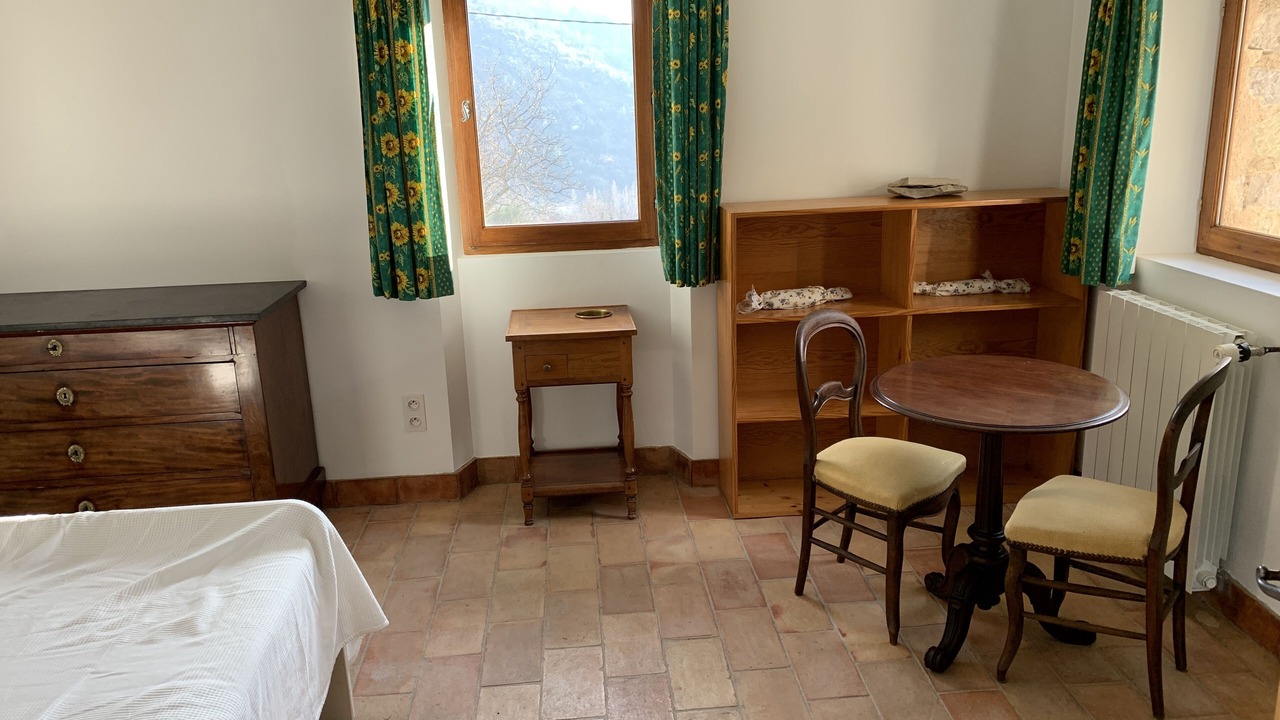 Photo of Bedroom in Plaisians
