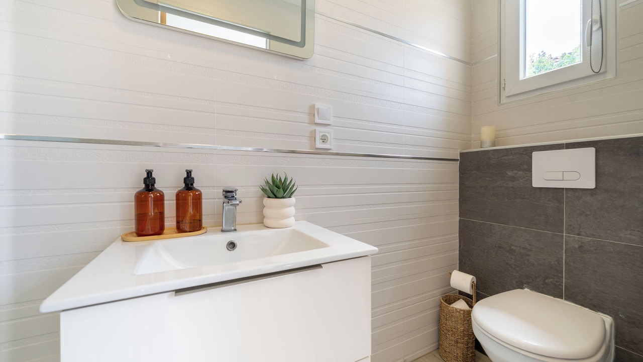 Photo of Bathroom in Port-de-Bouc