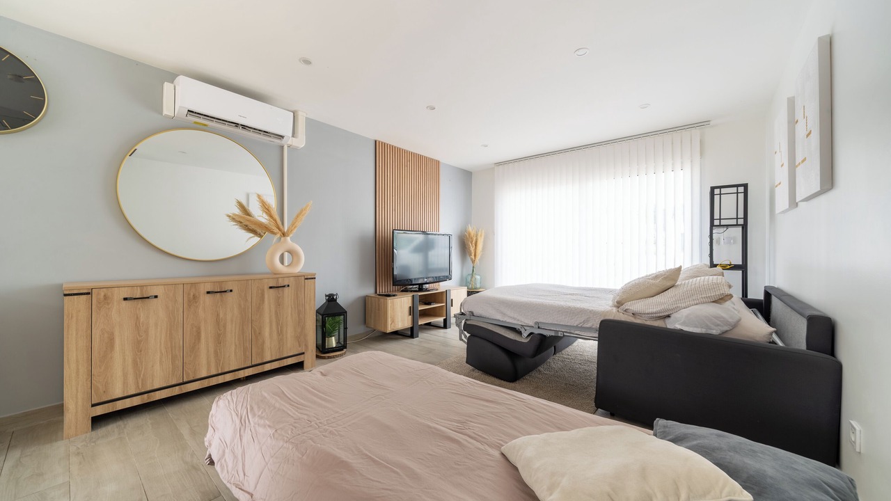 Photo of Bedroom in Port-de-Bouc