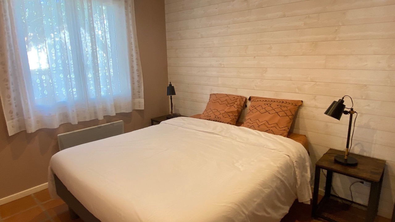 Photo of Bedroom in Allemagne-en-Provence