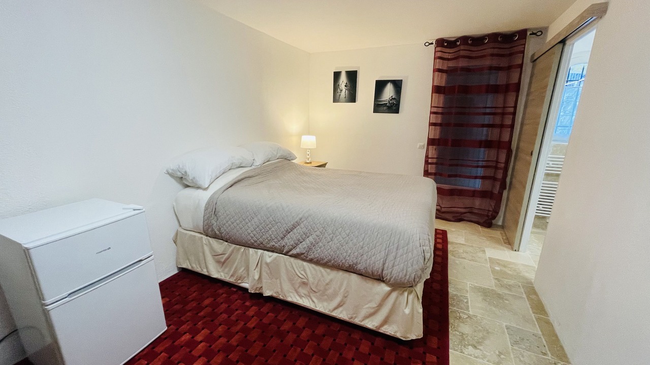 Photo of Bedroom in Draguignan