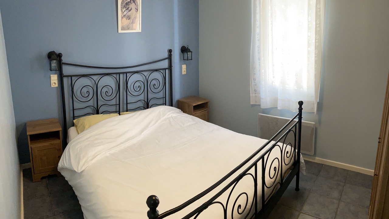 Photo of Bedroom in Allemagne-en-Provence
