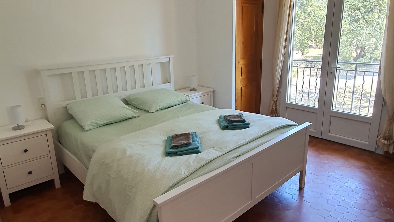 Photo of Bedroom in Menerbes